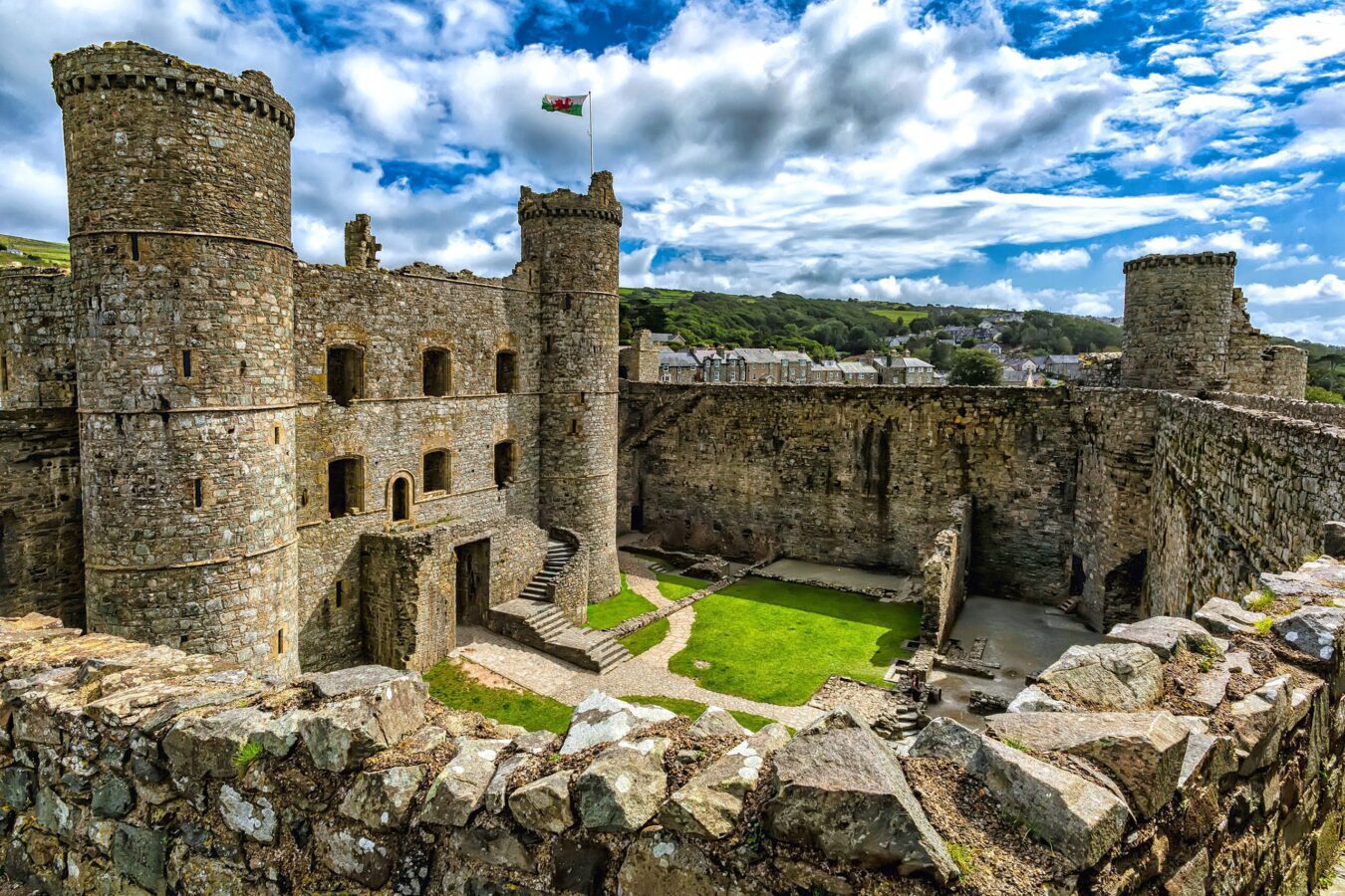 Harlech Castle - LoveUK